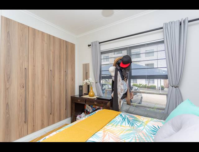 3 BEDROOM APARTMENT FOR SALE IN RICHWOOD